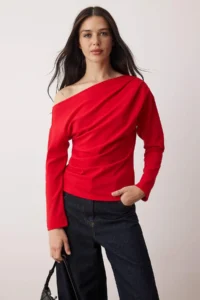 TRENDYOLMİLLA Rejection Gathering/Drape Detailed Flowy Asymmetric Collar Knitting Blouse