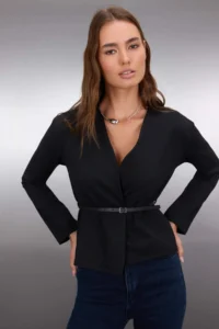 TRENDYOLMİLLA Black Belt Detailed Double breasted V-neck Flexible Knitting Blouse