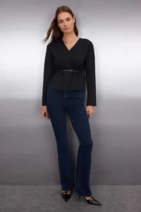 TRENDYOLMİLLA Black Belt Detailed Double breasted V-neck Flexible Knitting Blouse - Image 2