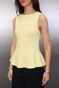 TRENDYOLMİLLA Yellow Thick textured Waisted peplum Zero Sleeve Crew Neck Knitting Blouse - Image 3