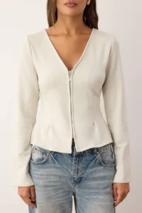 TRENDYOLMİLLA Stone Soft Touch V-neck Zippered Regular/Normal Kesim Knitting Blouse - Image 3