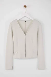 TRENDYOLMİLLA Stone Soft Touch V-neck Zippered Regular/Normal Kesim Knitting Blouse - Image 5