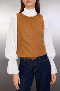 TRENDYOLMİLLA Brown Regular/Normal Pattern Suede Knitting Blouse - Image 3
