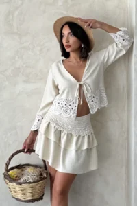 TRENDYOLMİLLA Beige  Weaving Blouse