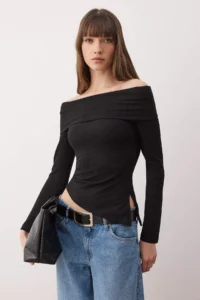TRENDYOLMİLLA Black Carmen Collar Asymmetric Fitted Knitting Blouse
