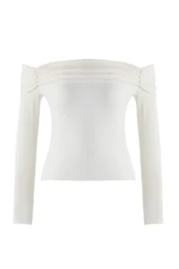 TRENDYOLMİLLA Ecru Accessory Detailed Carmen Collar Fitted/Body-Sitting Knitting Blouse - Image 5
