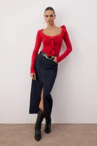 TRENDYOLMİLLA Rejection Frilly Fitted Knitting Blouse - Image 2