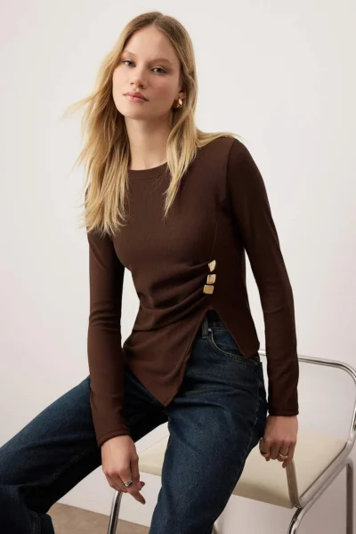 TWOAW26BZ00303-BROWN_1