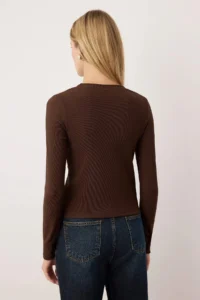 TRENDYOLMİLLA Brown Accessory Detailed Flexible Knitting Blouse - Image 4