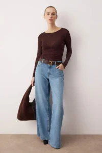 TRENDYOLMİLLA Brown Transparent Flexible Body-fitting Knitting Blouse - Image 2