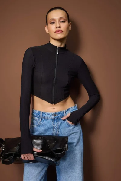 TWOAW26BZ00307-BLACK_1