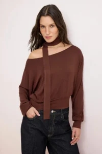 TRENDYOLMİLLA Brown Plain Open Omuzlu Shawl Accessory Detailed Regular/Normal Pattern Knitting Blouse - Image 2