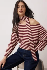 TRENDYOLMİLLA Multicolored Striped Open Omuzlu Shawl Accessory Detailed Regular/Normal Pattern Knitting Blouse