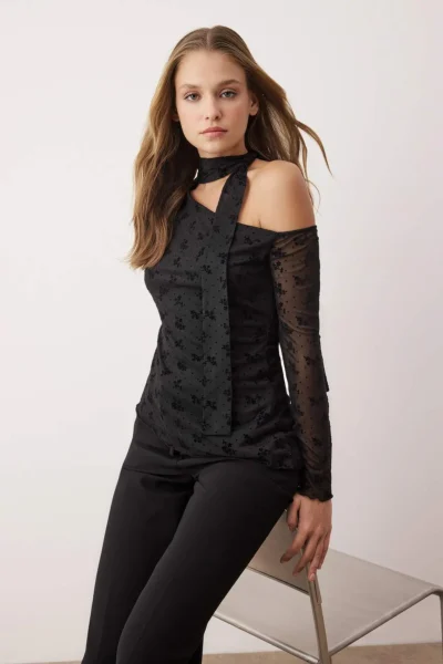 TWOAW26BZ00346-BLACK_1