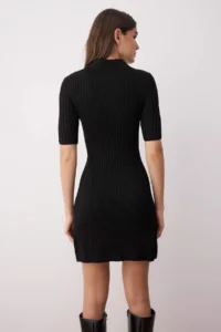 TRENDYOLMİLLA Black Button Detailed Plain A-line Polo Shirt Collar Mini Knit Dress - Image 4