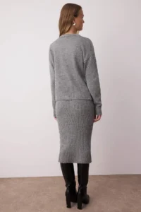 TRENDYOLMİLLA Gray 2 Sets Midi Soft textured V-neck bodycone/Bodysuit hugging Knitwear Cardigan-Dress - Image 5