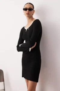 TRENDYOLMİLLA Black Mercerized Look Premium Yarn/Special Yarn Color Blocked Plain Mini Knit Dress - Image 2