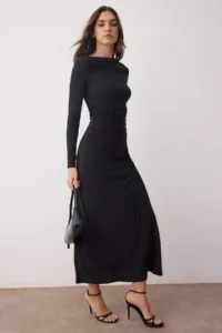 TRENDYOLMİLLA Black Plain Ruffle Detailed Asymmetric Skirt Detailed Boat Neck Flexible Midi Knitting Dress