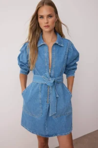 TRENDYOLMİLLA Mavi Zipper and Pocket Detail Belted Mini denim Dress
