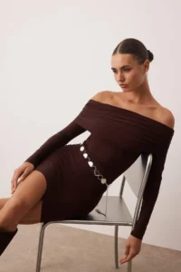 TRENDYOLMİLLA Brown Plain Carmen Collar bodycone/Fitting Ribbed Flexible Mini Knitting Dress