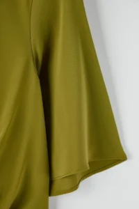 TRENDYOLMİLLA Oil Green Plain Accessory Detailed Midi Weaving Dress - Image 7