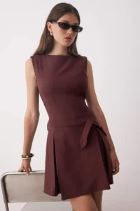 TRENDYOLMİLLA Special Collection Brown Belt pleated Mini Weaving Dress - Image 6
