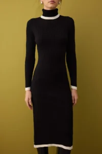 TRENDYOLMİLLA Black Color Bloklu Midi Basic Turtleneck Knit Dress - Image 3