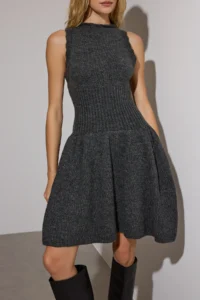 TRENDYOLMİLLA Limited Edtion Anthracite Plain Short / Mini Knit Dress - Image 3