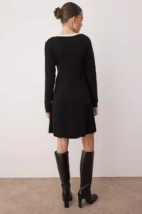 TRENDYOLMİLLA Black Color Bloklu Ekstra Short / Super Mini Knit Dress - Image 4
