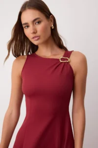 TRENDYOLMİLLA Burgundy Plain Accessory Detailed Midi Weaving Dress - Image 2