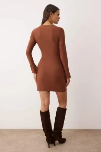 TRENDYOLMİLLA Dark Brown Ruffle/Drape Detailed Bodycon Mini Soft Fabric Flexible Knitting Dress - Image 4