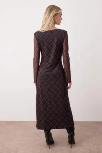 TRENDYOLMİLLA Multicolored Plaid Printed Binding Detailed Maxi Knitting Dress - Image 4