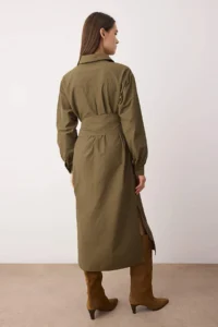 TRENDYOLMİLLA Khaki Belted A-Kesim Midi Weaving Dress - Image 4