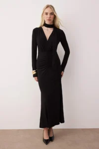 TRENDYOLMİLLA Black V-neck A-line/Life Plain Maxi Knitting Dress with Opening Scarf Detail