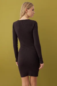 TRENDYOLMİLLA Brown Fitted buttoned Mini Knitting Dress - Image 4