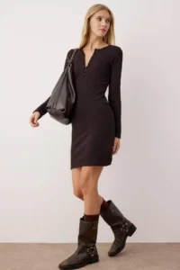 TRENDYOLMİLLA Brown Fitted buttoned Mini Knitting Dress - Image 6