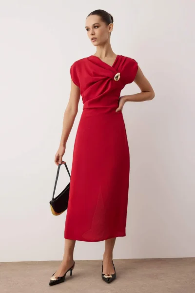 TWOAW26EL00235-RED_1