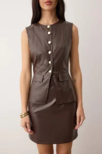 TRENDYOLMİLLA Brown Plain Bodysuit hugging Faux Leather buttoned Short / Mini Weaving Dress - Image 3