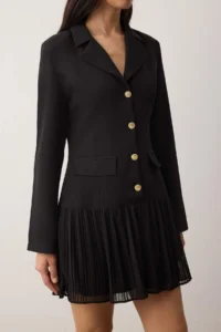 TRENDYOLMİLLA Black Pleated Detailed Buttoned Short / Mini Weaving Jacket Dress - Image 3