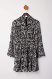 TRENDYOLMİLLA Black Geometric Patterned Skirt Opened at Waist Siphon Short / Mini Weaving Dress - Image 8