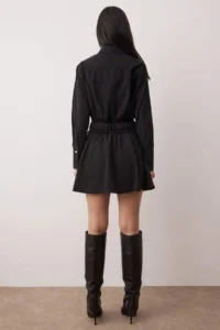 TRENDYOLMİLLA Black Plain Arched Short / Mini Weaving Dress - Image 4
