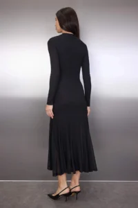 TRENDYOLMİLLA Black Plain Accessory Detailed with flywheel/Frilly Long Sleeve Maxi Esenk Knitting Dress - Image 4