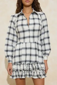 TRENDYOLMİLLA Ecru Plaid / Checkered Frilly Short / Mini  Weaving Dress - Image 3