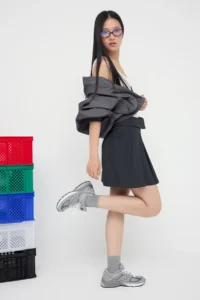 TRENDYOLMiLLA Teen Anthracite Waist Detailed Wide Pleated Weaving Mini Skirt - Image 2