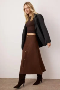 TRENDYOLMİLLA Brown A Line/Life Cut-Front Buttoned Midi Skirt - Image 2