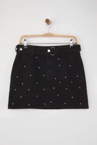 TRENDYOLMiLLA Black Accessory Detailed Mini denim Skirt - Image 5