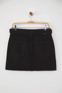 TRENDYOLMiLLA Black Accessory Detailed Mini denim Skirt - Image 7