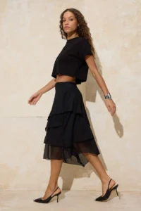 TRENDYOLMİLLA Black Skirt - Image 2
