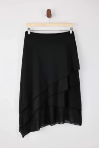 TRENDYOLMİLLA Black Skirt - Image 5