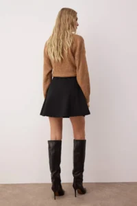 TRENDYOLMİLLA Black A line/Life Kesim buttoned Knitting Mini Skirt - Image 4